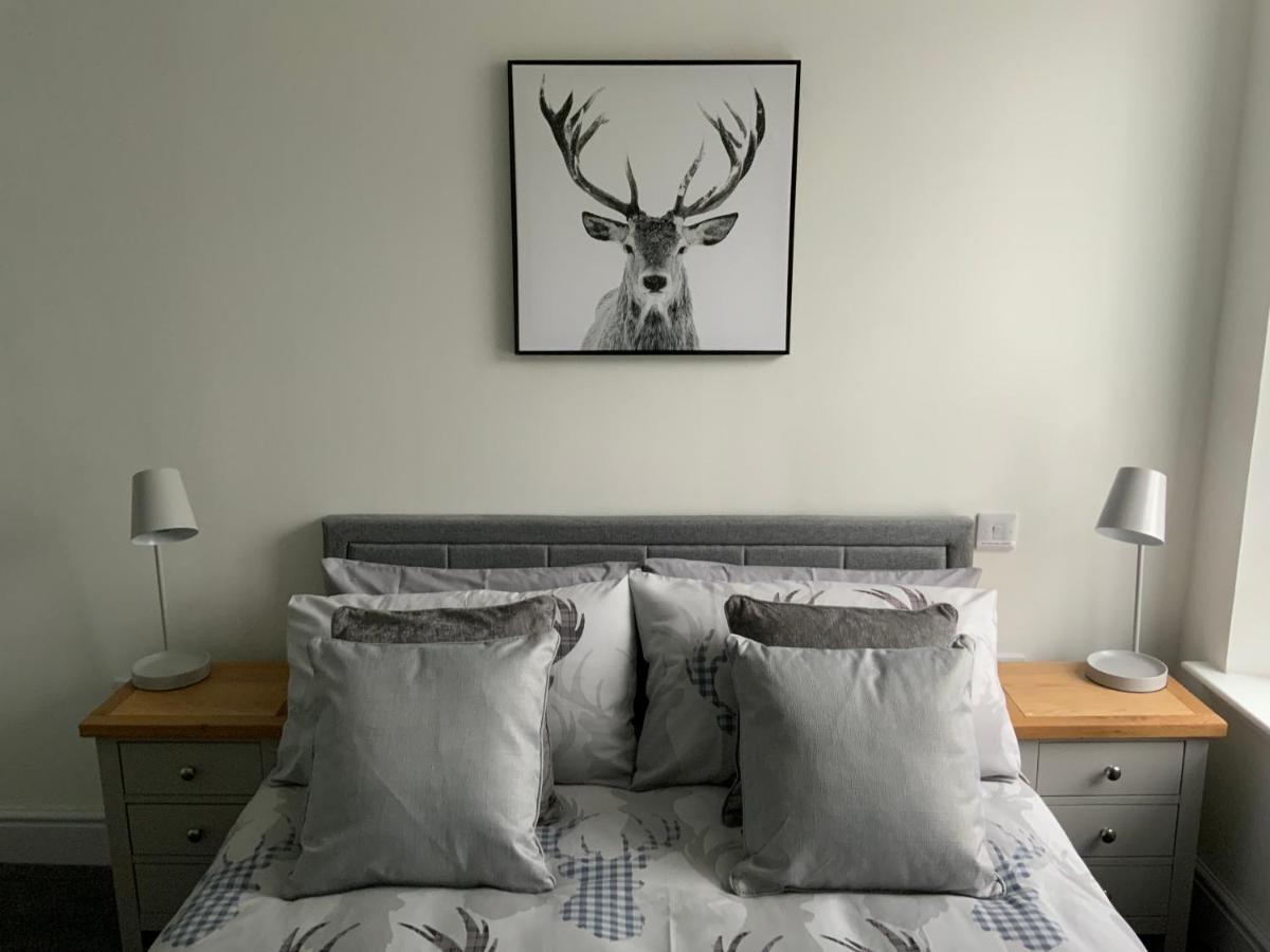 Deeside Snugs Apartments Kincardine O'Neil Eksteriør bilde