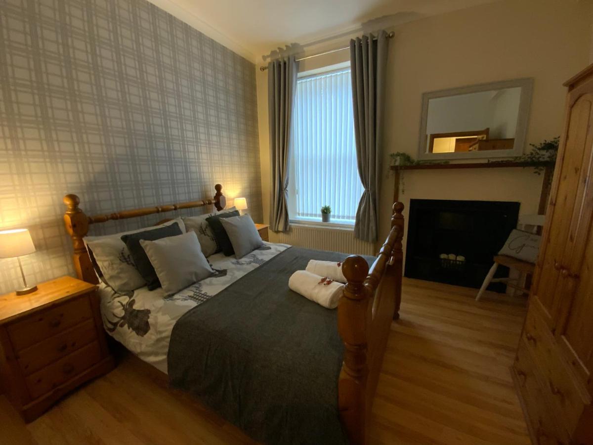 Deeside Snugs Apartments Kincardine O'Neil Eksteriør bilde