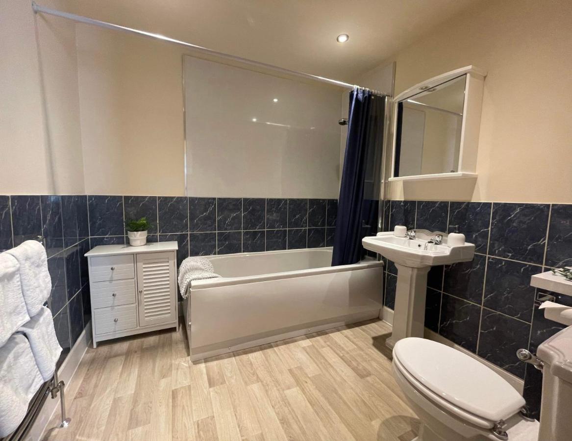 Deeside Snugs Apartments Kincardine O'Neil Eksteriør bilde